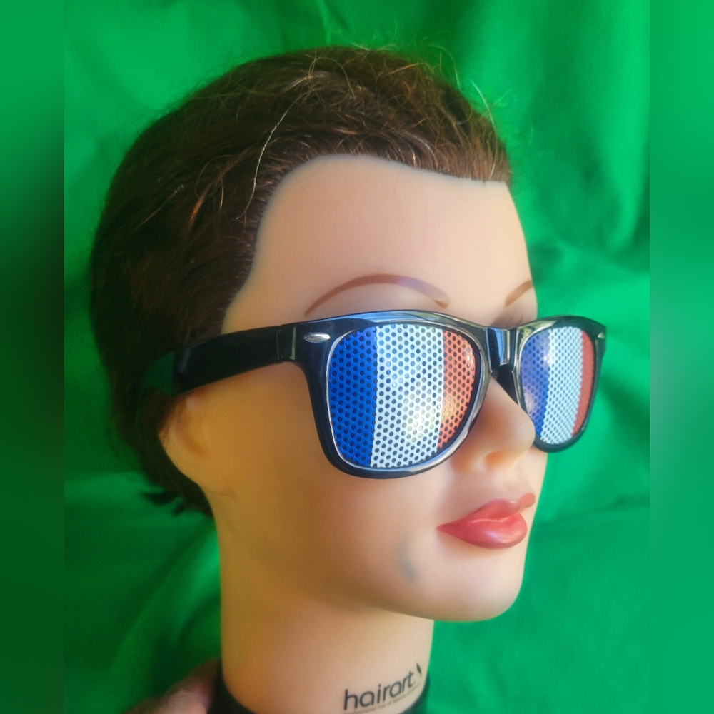 FRANCE SOCCER FAN SUNGLASSES NEW (UNISEX)